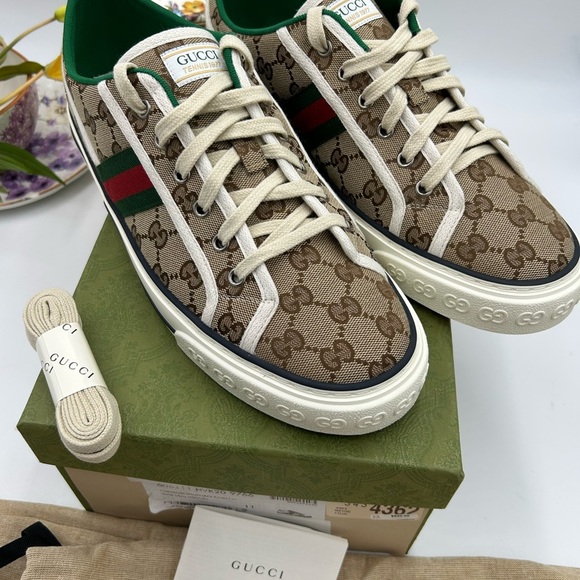 Gucci Other - Men's Gucci tennis 1977 low top sneakers size 11 fits 11.5 US made in Italy